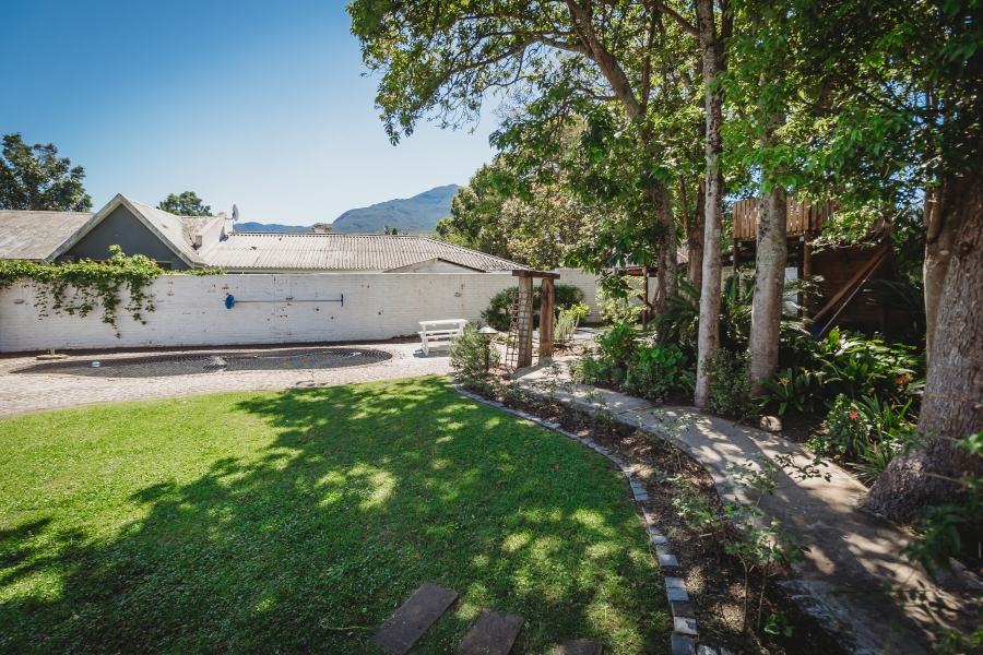 4 Bedroom Property for Sale in Heatherlands Western Cape